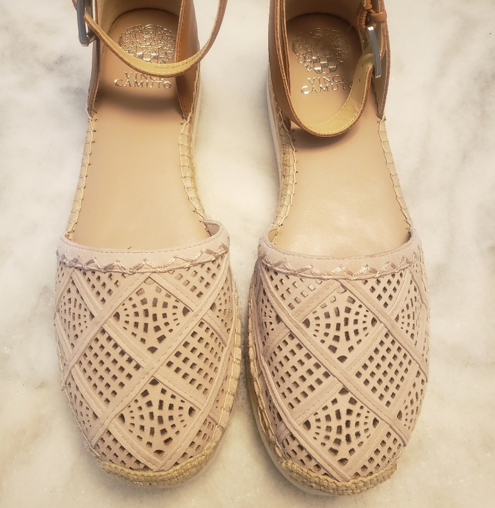 Vince Camuto Women's Beige Espadrille Sandals